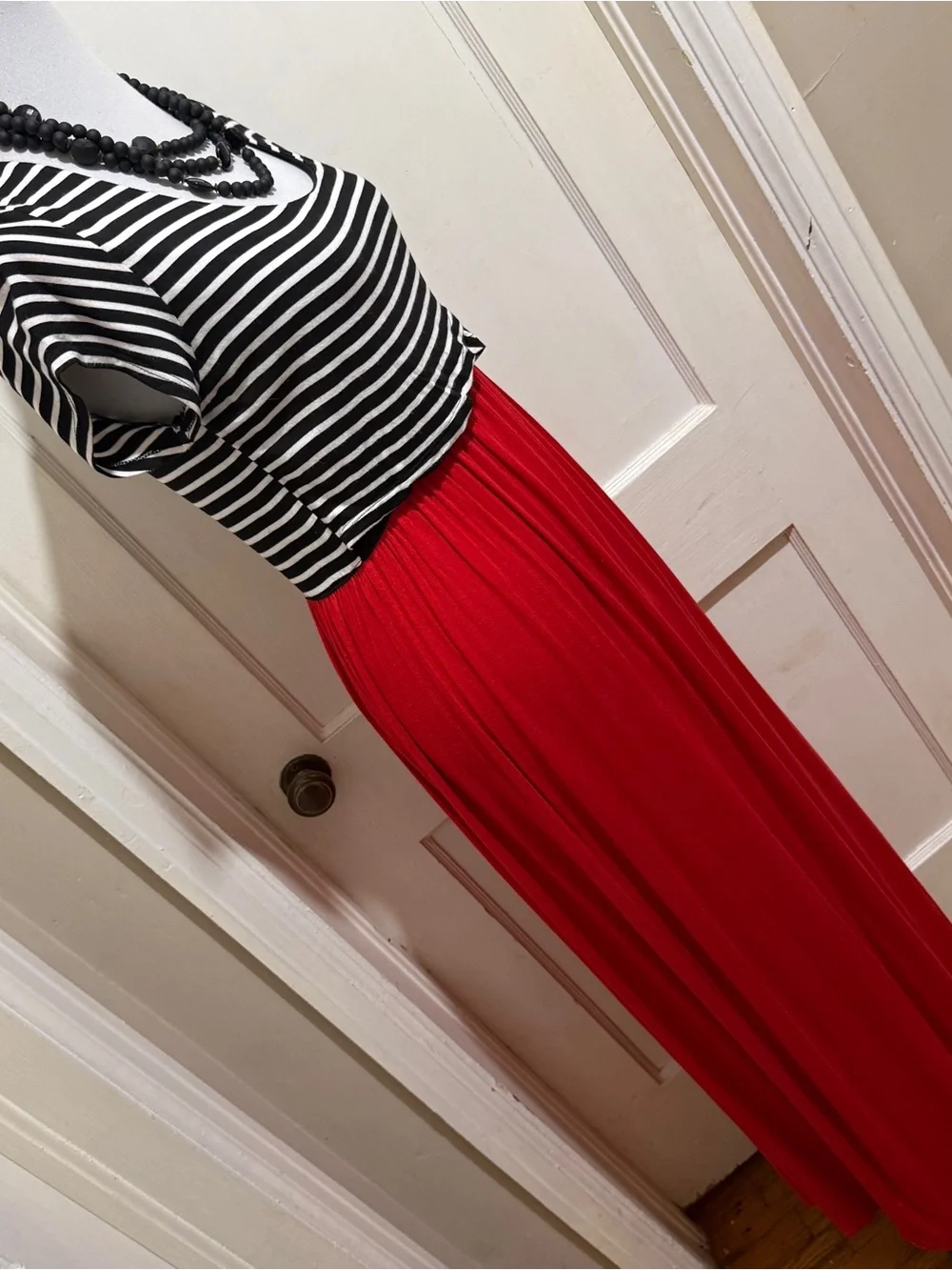 Espresso Women's XL Red Pleated Maxi Dress